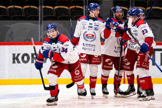 Oskarshamns Olli Palola jublar