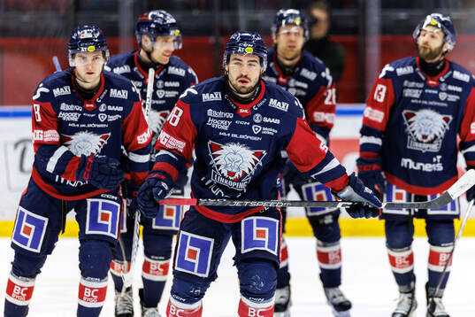 Linköpings Remi Elie jublar