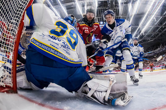 Luleås Adam Brodecki och Leksands Anton Johansson