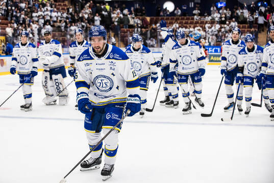 Leksands Max Veronneau jublar