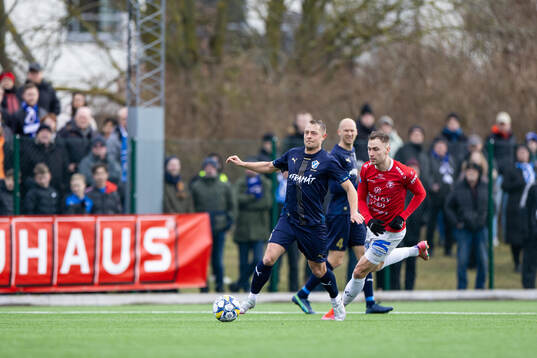 Halmstads Joel Allansson och Trelleborgs Filip Bohman