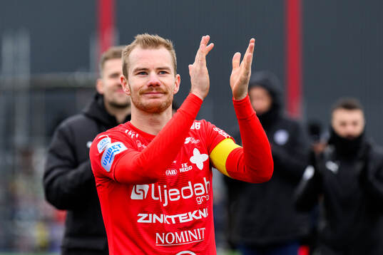 Värnamos Freddy Winsth jublar