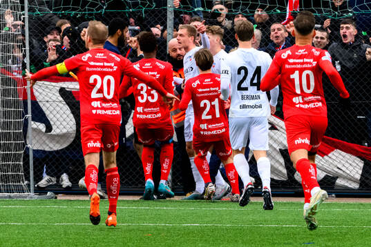 Värnamos Jonathan Ursin Rasheed och Helsingborgs Dennis
