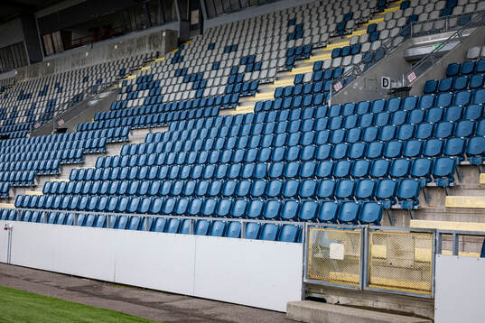 Läktaren på Södertälje fotbollsarena