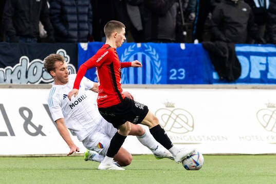 Djurgårdens Rasmus Schuller och Nordic Uniteds Joshua