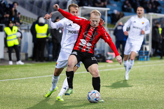 Djurgårdens Oskar Fallenius och Nordic Uniteds Oskar Alvers