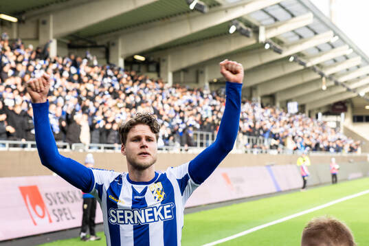 IFK Göteborgs Gustaf Norlin jublar