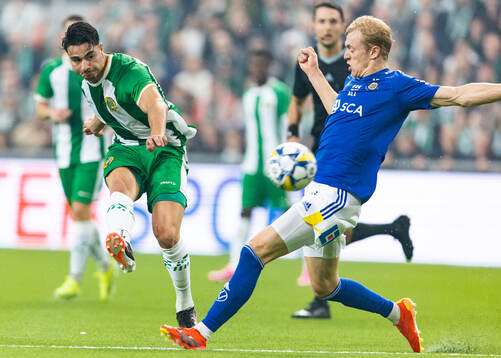 Hammarbys Jusef Erabi med ett skott förbi GIF Sundsvalls