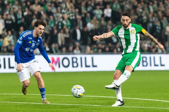Hammarbys Nahir Besara skjuter 2-1 för Hammarby