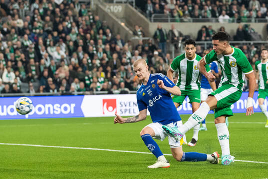 Hammarbys Deniz Gul med ett skott förbi GIF Sundsvalls