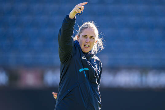 Head coach Gemma Grainger of the Norwegian women's national