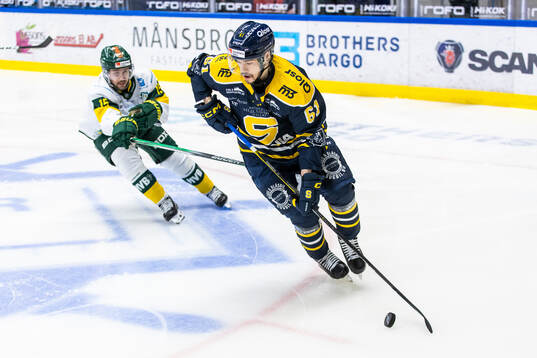 Björklövens Mattias Nörstebö och Södertäljes Miikka