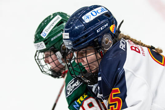 Frölundas Felizia Wikner-Zienkiewicz och Djurgårdens Sara