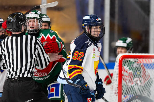 Djurgårdens Ellen Laurence deppar