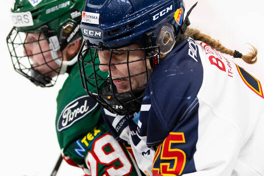 Frölundas Felizia Wikner-Zienkiewicz och Djurgårdens Sara