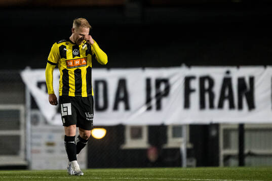 BK Häckens Mikkel Rygaard Jensen deppar