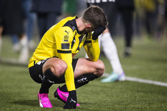 BK Häckens Adam Lundqvist deppar