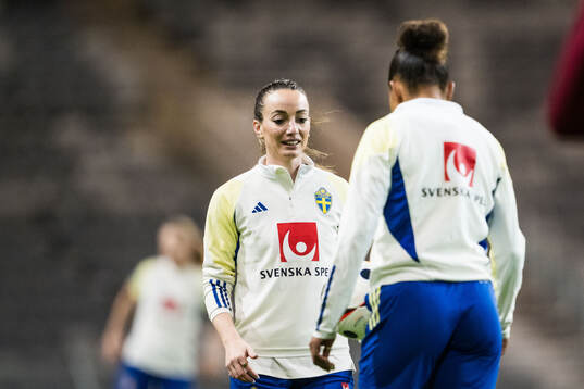 Kosovare Asllani of Sweden