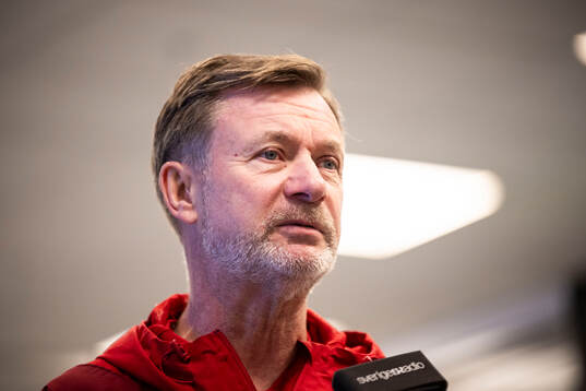 Head coach Peter Gerhardsson