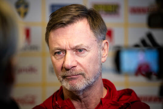 Head coach Peter Gerhardsson