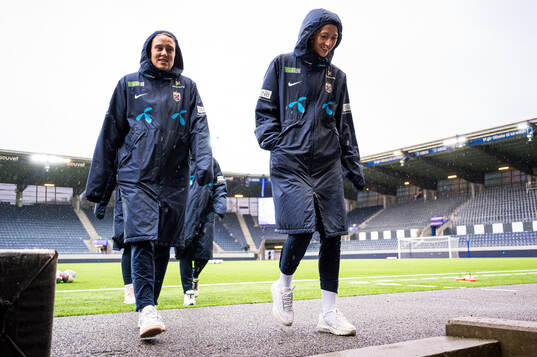 Lisa Fjeldstad Naalsund and Cecilie Hauståker Fiskerstrand