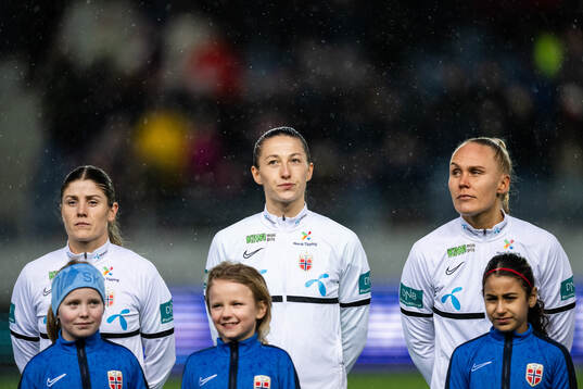 Maren Nævdal Mjelde, Cecilie Hauståker Fiskerstrand and