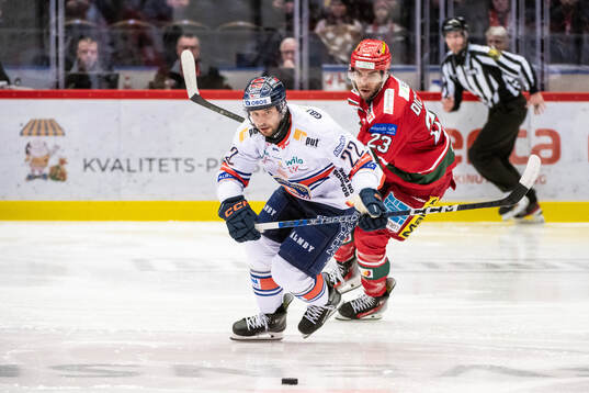 Växjös Tobias Rieder och MoDos Josh Dickinson
