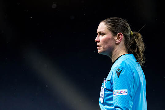 Veronika Kovarova, referee