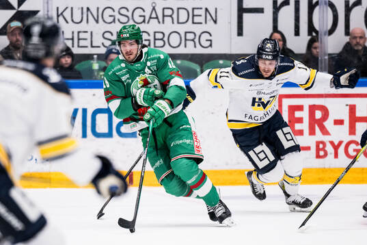 Rögles Dennis Everberg och HV71s Simon Önerud