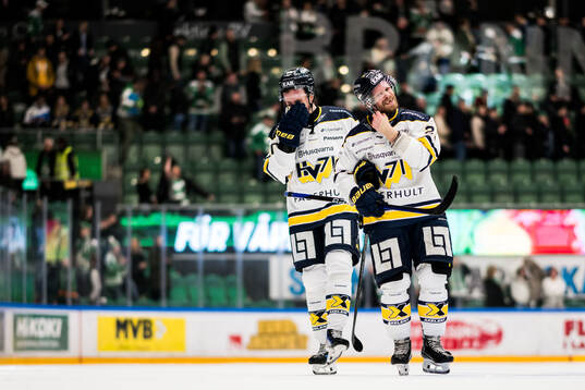 HV71s Oskar Stål-Lyrenäs och Mattias Tedenby deppar