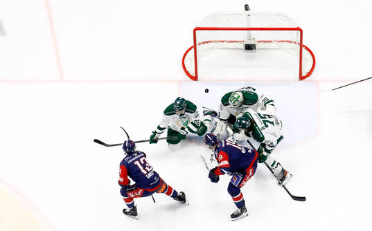 Mål 3-4 av Linköpings Anthony Greco förbi Färjestads