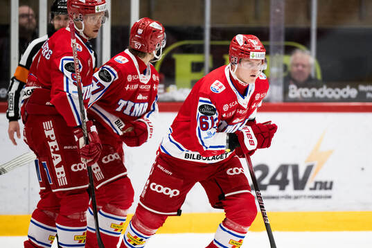 Timrås Axel Rindell jublar