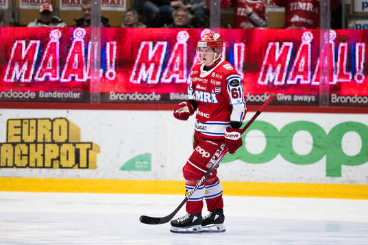 Timrås Axel Rindell jublar
