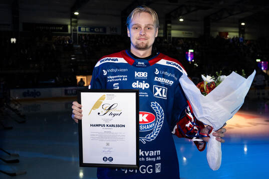 Oskarshamns Hampus Karlsson tilldelas priset Gyllene Steget