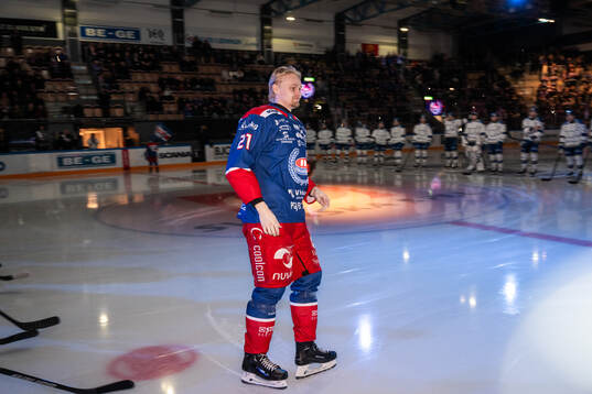 Oskarshamns Hampus Karlsson tilldelas priset Gyllene Steget
