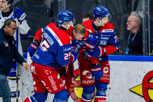 Oskarshamns Olli Palola lämnar planen