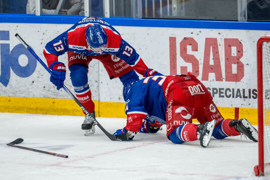 Oskarshamns Olli Palola har ont