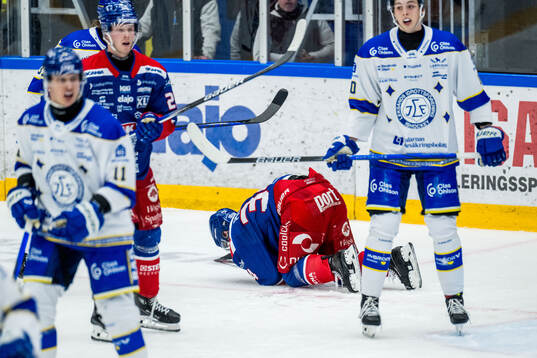 Oskarshamns Olli Palola har ont