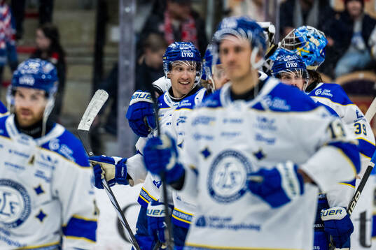 Leksands Max Veronneau jublar