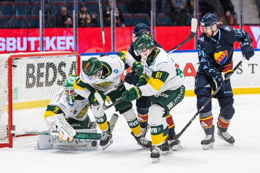 Björklövens målvakt Niklas Svedberg, Carl-Johan Lerby