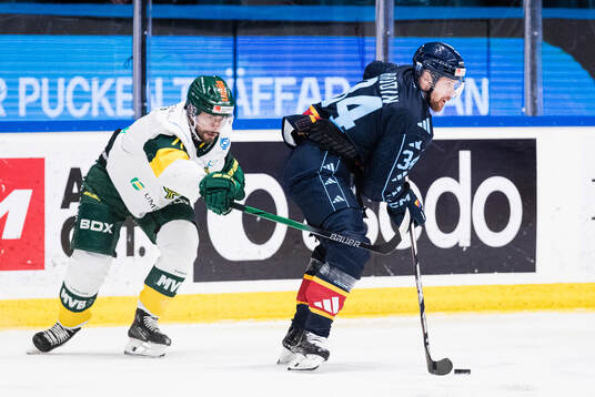 Björklövens Gustav Possler och Djurgårdens Daniel Brodin