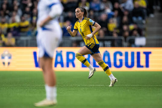 Kosovare Asllani of Sweden