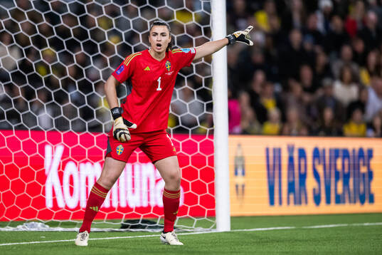 Goalkeeper Zecira Musovic of Sweden