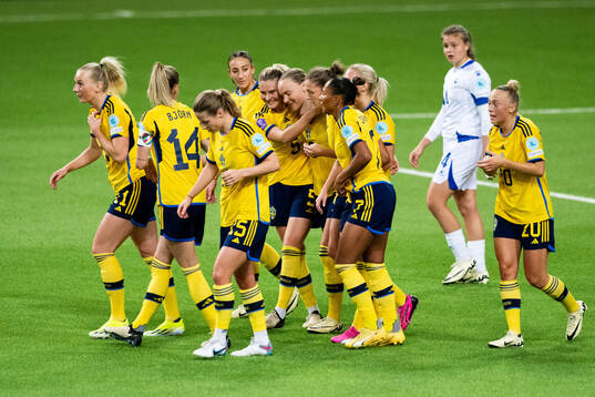 Matilda Vinberg of Sweden celebrates with Amanda Nildén