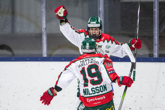 Frölundas Michelle Karvinen jublar