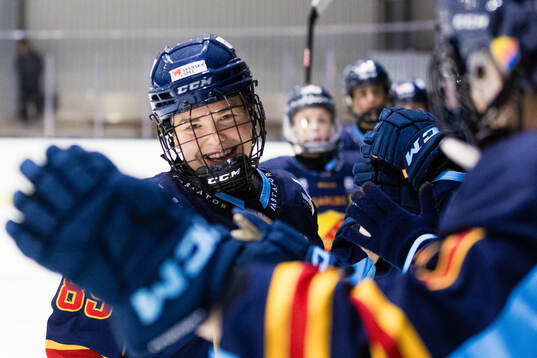 Djurgårdens Nicole Hall jublar