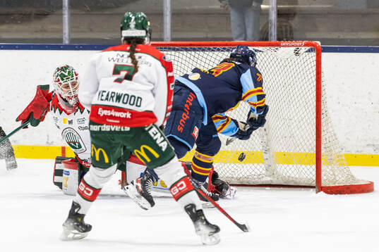 Djurgårdens Hana Haasova gör 4-3 bakom Frölundas