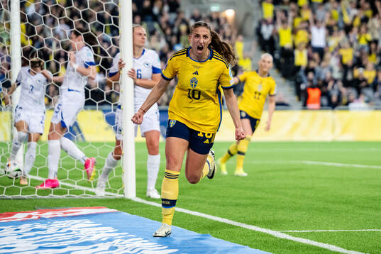 Rusul Rosa Kafaji of Sweden celebrates the 3-0 goal