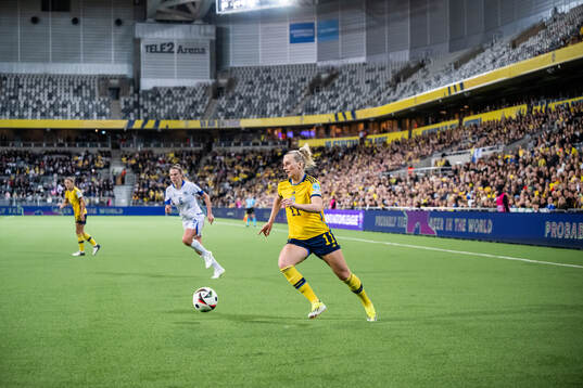 Stina Blackstenius of Sweden