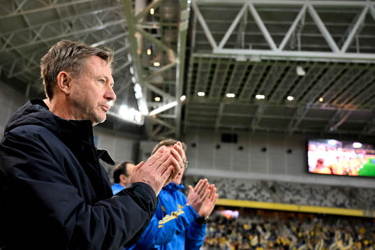 24022 Head coach Peter Gerhardsson of Sweden